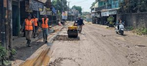 Perbaikan Jalan Desa Cikeas Udik Segera Dilaksanakan, Warga Diminta Bersabar